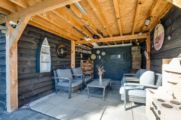 96_FUNDA_STRIJENSTRAAT 13_RIJEN.jpg